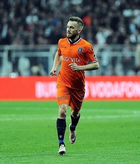 Fenerbahçe gözünü Edin Visca'ya dikti!-1