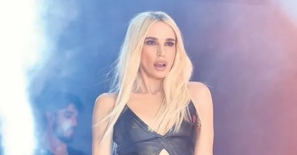 haddini-asan-gulsenden-ilk-aciklama-ozru-kabahatinden-buyuk-daha-baska-bir-dil-bulacagim-1661442391998.jpeg Haddini aşan Gülşen’den ilk açıklama! Özrü kabahatinden büyük! "Daha başka bir dil bulacağım"-3