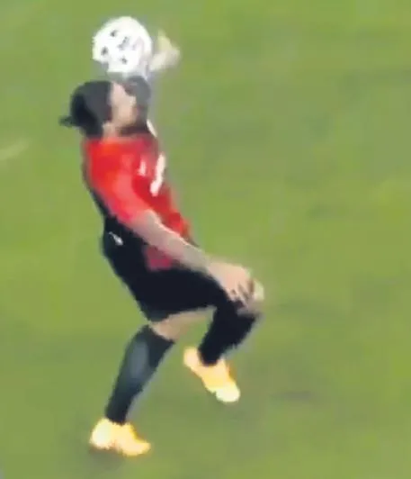Var 4 defa izletti ama Fırat Aydunus vermedi!-1