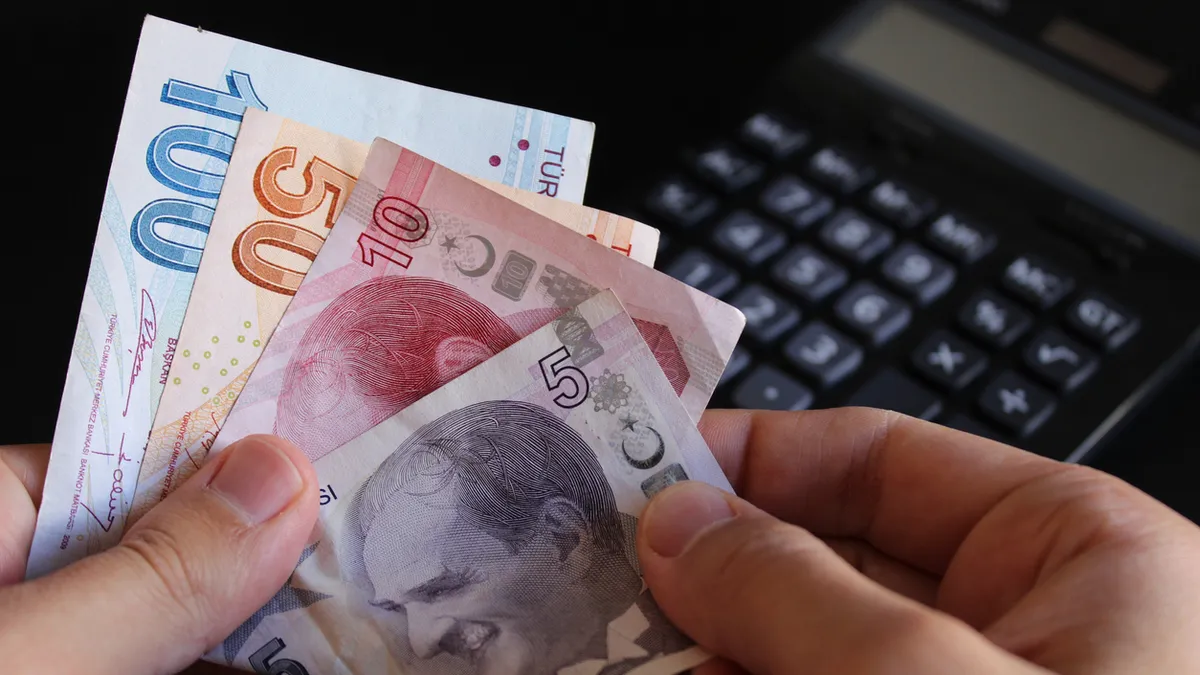 Emekliye 30 bin TL ek ödeme listesi çıktı! Vergi iadesinde 5 yıl detayı: SSK, BAĞKUR, EYT’liler...