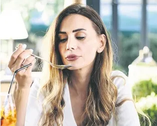 Funda Elmacıoğlundan Mehmet Özün kahvaltı çıkışına yanıt: Kahvaltı enerji verir, sabahları çorba için