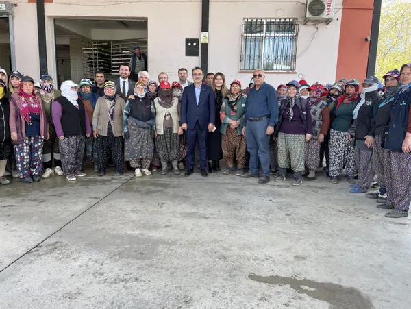 son-dakika-enerji-ve-tabii-kaynaklar-bakani-fatih-donmez-acikladi-petrol-mujdesini-baskan-recep-tayyip-erdogan-1683027125654.jpg Başkan Erdoğan petrol müjdesini duyurdu! Cudi ve Gabar'da yeni keşif: "Çok yüksek kaliteye sahip! Aynı bölgeden yeni müjdeler bekleniyor"-7