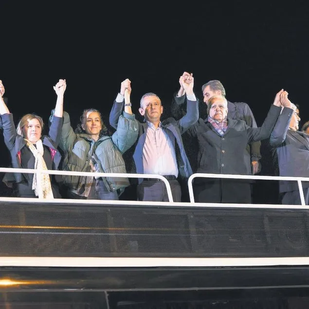 DEM’li başkanlar görevden alındı