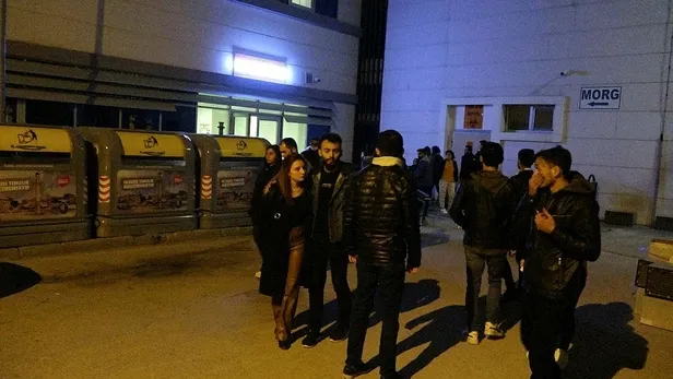 disciden-cikti-yolda-fenalasip-oldu-universite-ogrencisi-irem-arinin-son-anlari-kamerada-1650495059992.jpeg Dişçiden çıktı yolda fenalaşıp öldü! Üniversite öğrencisi İrem Arin'in son anları kamerada...-2