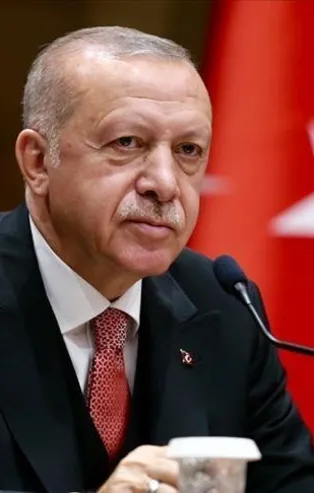 Başkan Erdoğan'dan 3 Temmuz mesajı: Fenerbahçe'nin dik duruşu sayesinde FETÖ başarısızlığa uğramıştır