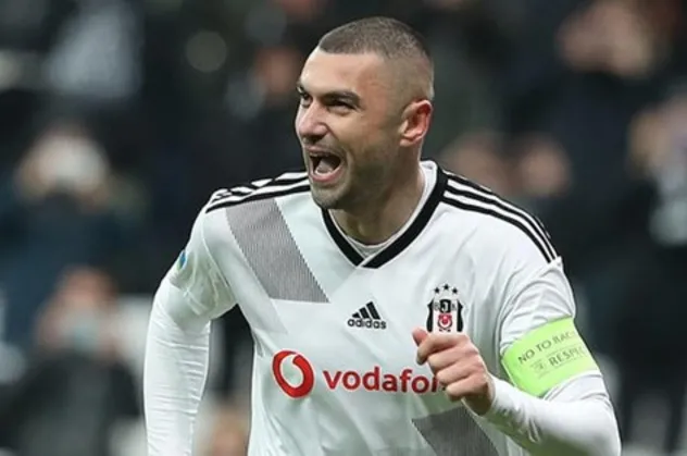 Beşiktaş'tan Lille'e transfer olan Burak Yılmaz ne kadar kazanacak? İşte Burak Yılmaz'ın Lille'deki yıllık ücreti