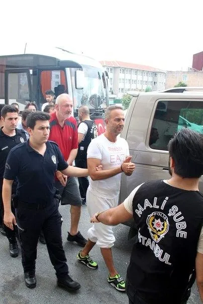 Adnan Oktar ve diğer şüphelilerin ifadeleri alınmaya başladı-4