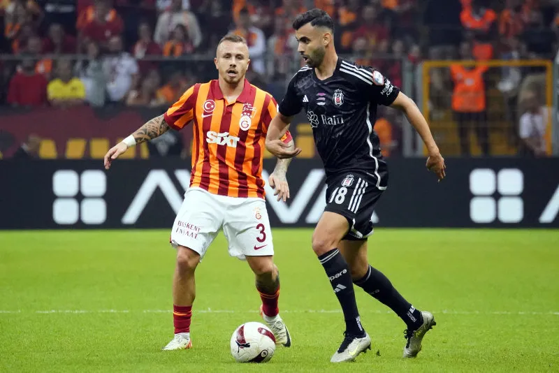 Mert Günok'un Galatasaray - Beşiktaş derbisinde gördüğü kırmızı kart doğru mu? İşte o yorum - 10