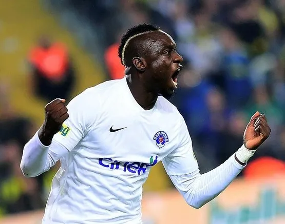 Futbol dünyası Diagne için verilen 10+3 milyon Euro’yu konuşuyor!-1