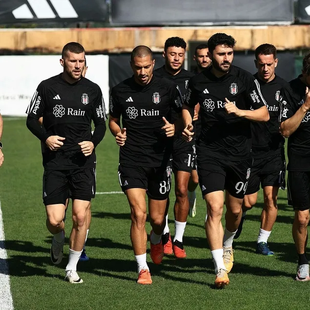 Beşiktaş’ta şoke eden Rebic gelişmesi!