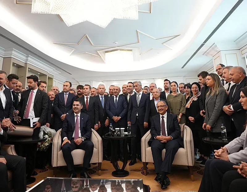 Çevre, Şehircilik ve İklim Değişikliği Bakanlığı'nda devir teslim! Murat Kurum görevi Mehmet Özhaseki'den devraldı-2