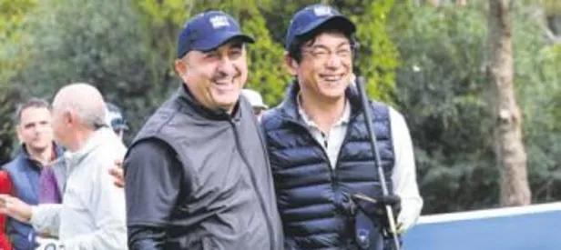 Mevlüt Çavuşoğlu golf turnuvasında