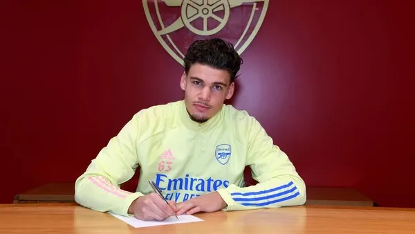 arsenalin-ara-donemde-ilk-transferi-19-yasindaki-omar-rekik-oldu-1610052031162.jpg Arsenal'in ara dönemde ilk transferi 19 yaşındaki Omar Rekik oldu-2