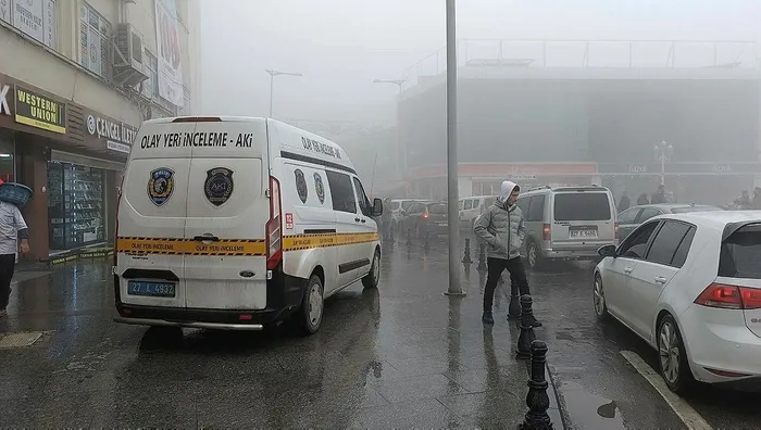 gaziantepte-alacak-verecek-meselesi-kanli-bitti-arkadasini-oldurdu-1702034611130.jpeg Gaziantep'te alacak verecek meselesi kanlı bitti: Arkadaşını öldürdü!-3