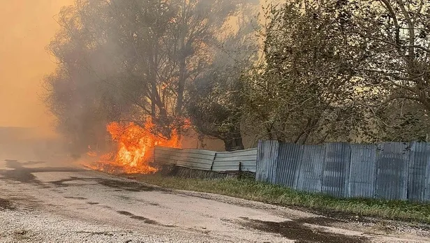 afyonkarahisarda-biyokutle-enerji-santralinde-yangin-1621349932596.jpeg Afyonkarahisar'da biyokütle enerji santralinde yangın!-1