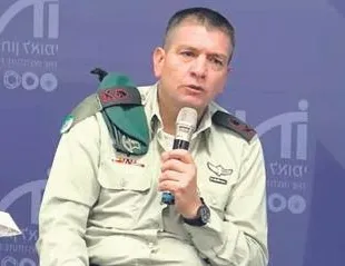 İstihbarat şefi istifa etti