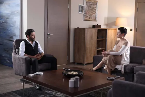 Eşkıya Dünyaya Hükümdar Olmaz 136. yeni bölüm fragmanı: Benimle evlenir misin? EDHO 135. son bölüm full tek parça izle-3