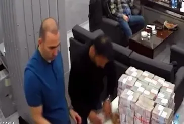 Çakarlı araçla 6 ay boyunca çanta çanta para