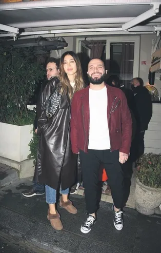 Hayranıyla mahkemelik olan Berkay Ateş püskürdü!  “Hem aileme küfür ettiler hem utanmadan para istiyorlar”