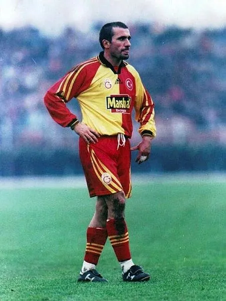 cimbomun-efsanesi-gheorghe-hagiden-cok-konusulacak-aciklama-galatasaray-mi-barcelona-mi-sorusuna-bakin-nasil-y-1647625663167.jpeg Cimbom'un efsanesi Gheorghe Hagi'den çok konuşulacak açıklama! 'Galatasaray mı Barcelona mı?' sorusuna bakın nasıl yanıt verdi-1