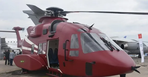Türkiye’nin yeni helikopteri T925 ilk kez vitrine çıktı!