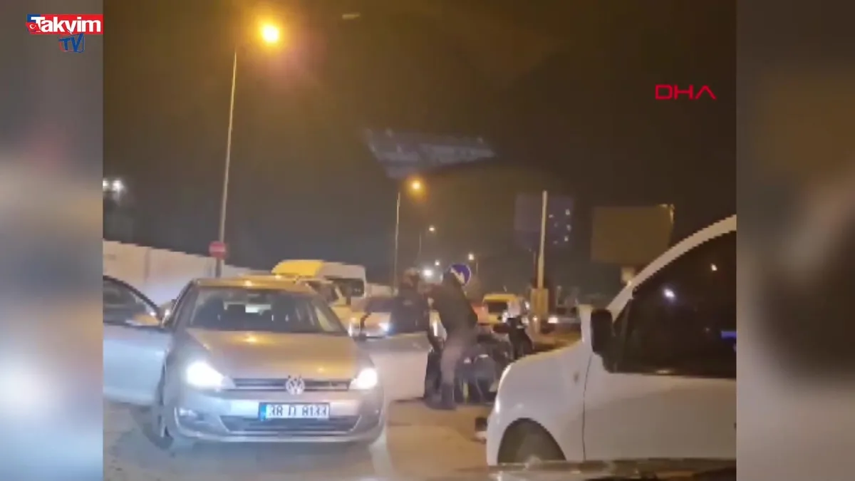 Sancaktepe'de yol kavgası kamerada