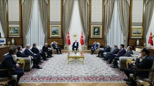 istanbulda-buyuk-filistin-mitingi-baskan-erdogan-ne-mesajlar-verecek-1698468452876.jpeg