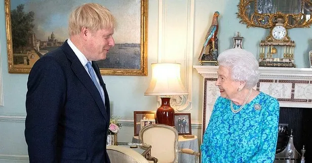 Son dakika: İngiltere Kraliçesi Elizabeth'ten 'Boris Johnson' mesajı