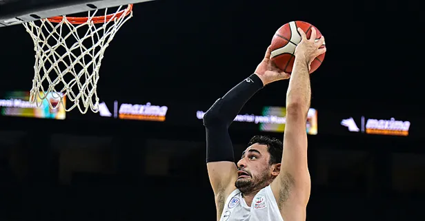 Anadolu Efes'ten sezona farklı başlangıç!