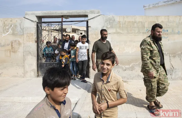 Tel Abyad'da terör tehdidinden uzak ilk cuma namazı - 9