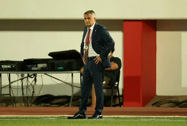 1631158723007.jpg Riva'da kritik zirve! TFF Başkanı Nihat Özdemir ile Milli Takım hocası Şenol Güneş bir araya gelecek-3