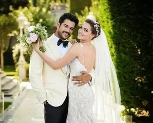 Burak Özçivit ve Fahriye Evcen oğulları Karanın yüzünü ilk kez gösterdi! İşte Kuruluş Osmanın yıldızının...