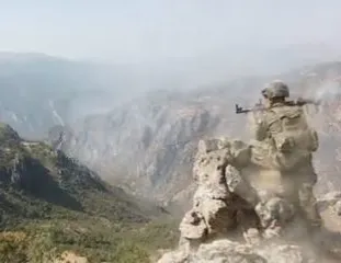 3 terörist etkisiz hale getirildi