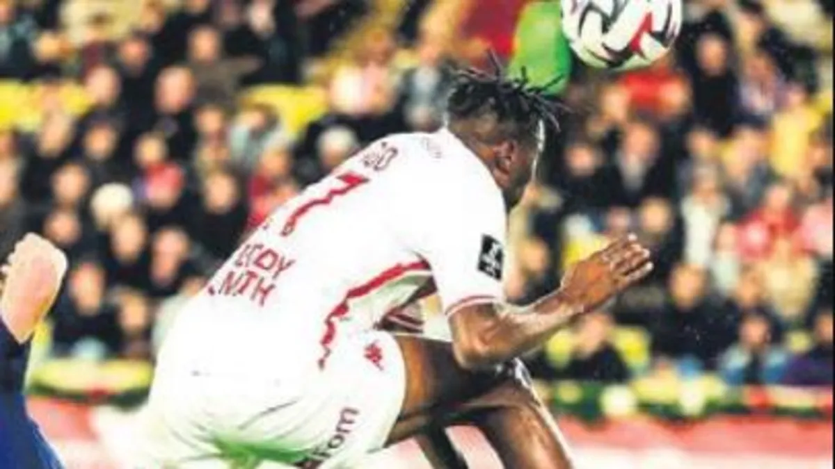 Donnarumma ölümden döndü! Yıldız kalecinin suratı paramparça oldu