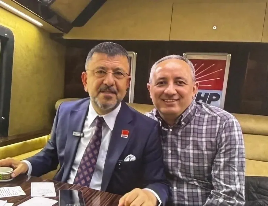 Turgut Koç’tan yeni itiraflar: Çankaya’da yüzde 10 pazarlığı! Rüşvetin yarısı Ağbaba yarısı Güner’e... Telekulağa karşı kağıt kalem