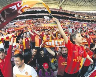 40 otobüsle 4 yıldıza geliyoruz