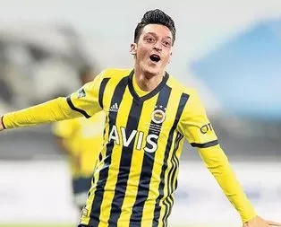 Mesut’a destek mesajı