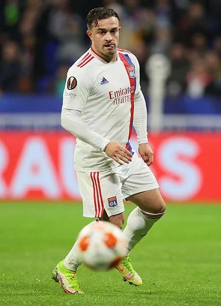 galatasaray-lyonun-gozden-cikardigi-isvicreli-shaqiriyi-listeye-aldi-1640982516271.jpeg Galatasaray, Lyon’un gözden çıkardığı İsviçreli Shaqiri'yi listeye aldı-3