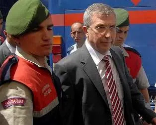 FETÖ’nün kumpas oyunu bozuldu