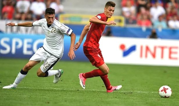 Trabzonspor’dan son dakika transfer hamlesi! Çek forvet Patrick Schick Trabzonspor'da-2