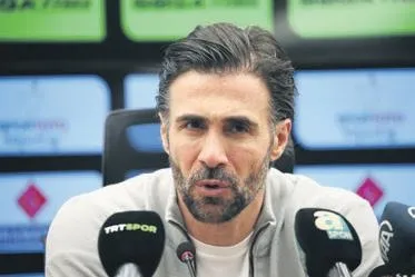 besiktasin-yildiz-transferi-dele-alli-ilk-sinavina-cikiyor-spor-haberleri-1661731512558.jpeg Beşiktaş'ın yıldız transferi Dele Alli ilk sınavına çıkıyor | Spor haberleri-4