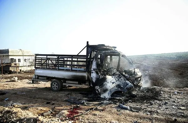 PYD/PKK Afrin'den Azez'deki sivilleri füzeyle vurdu-3