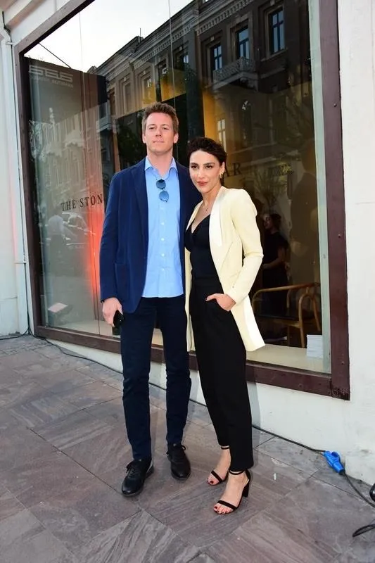 1645642836941.jpeg Ceylan Atınç’la ailesinden gizli evlenen Berk Tanrıverdi'nin şirkete girişi bile yasaklandı!-8