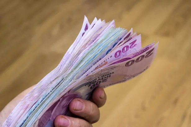 kenarda-kosede-91000-tlsi-olanlar-mujde-yasadiniz-bankada-parasi-olan-sevincten-deliye-donecek-32-gunluk-net-k-1689315162880.jpg Bankada parası olan sevinçten çılgına dönecek! Kıyıda köşede 91.000 TL'si olanlar müjde yaşadınız! Kazancınız en az...-5