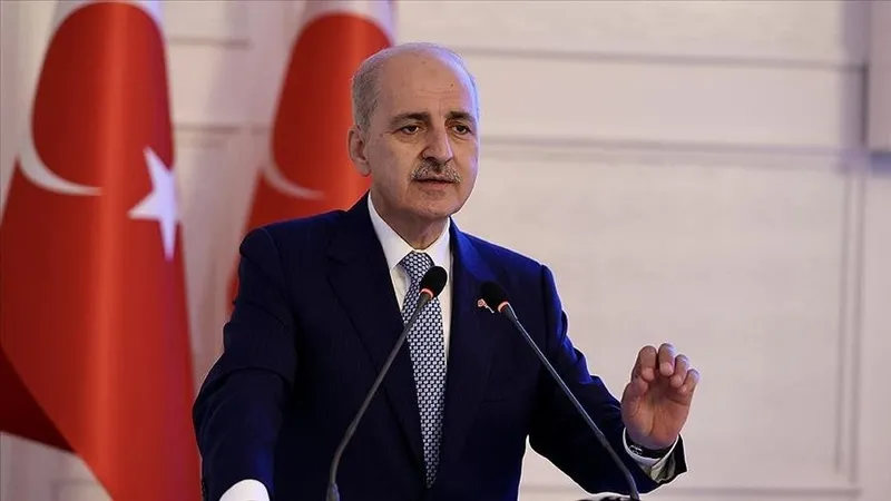 tbmm-baskani-kurtulmustan-yeni-anayasa-mesaji-normallesme-katki-saglar-1715426601140.jpeg TBMM Başkanı Kurtulmuş'tan yeni anayasa mesajı: Çok olumlu görüşmeler oldu-3
