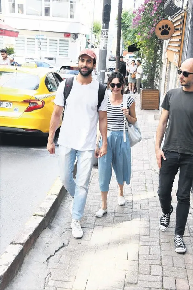 her-sahnesinde-heyecan-var-gul-masali-ikinci-bolumuyle-izleyiciyi-ekrana-kilitledi-1656356101072.jpeg Her sahnesinde heyecan var! Gül Masalı ikinci bölümüyle izleyiciyi ekrana kilitledi-3