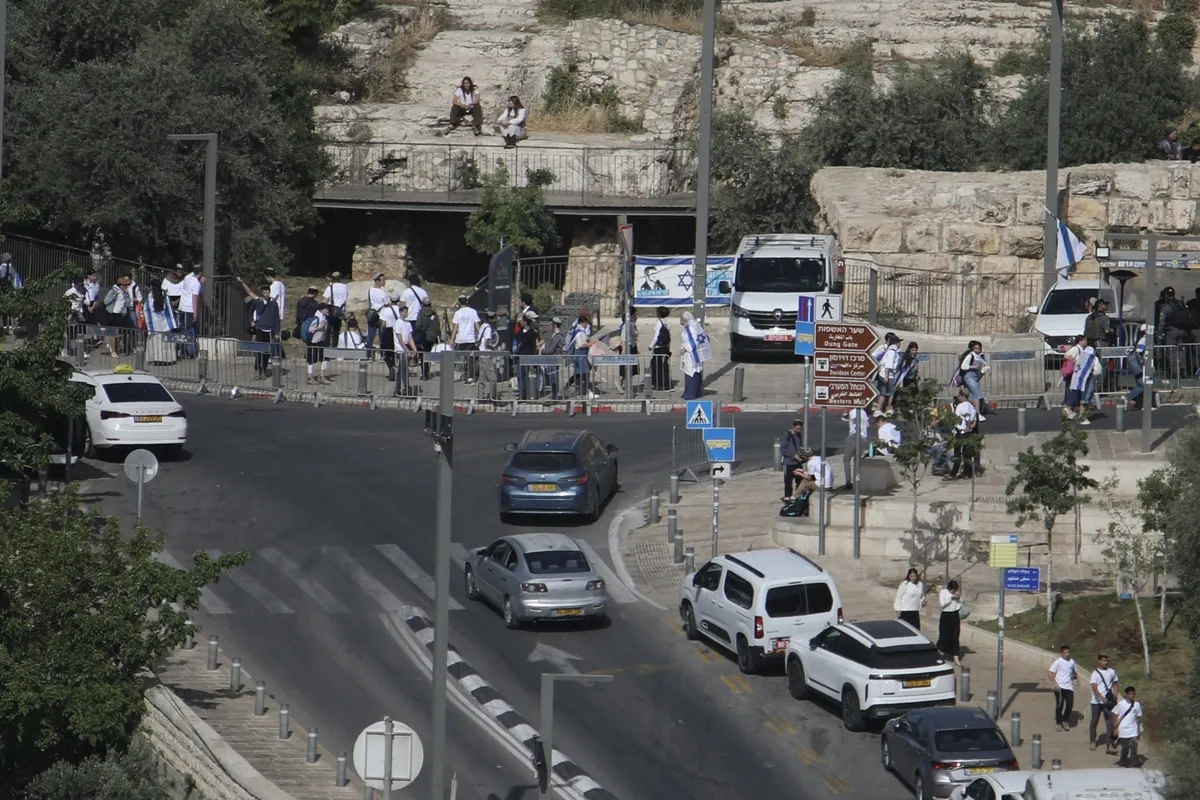 disislerinden-israilin-mescid-i-aksa-baskinina-kinama-1778751114550.jpg İsrailli bakandan Mescid-i Aksa'ya baskın: Yine Kudüs Günü provokasyonu | Türkiye'den sert tepki-6