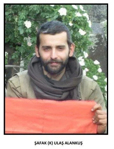 milyonluk-masseratili-terorist-etkisiz-hale-getirilem-ulas-alankusla-ilgili-carpici-detaylar-ortaya-cikti-1660117857952.jpeg Milyonluk Maseratili terörist! Etkisiz hale getirilen Ulaş Alankuş'la ilgili çarpıcı detaylar ortaya çıktı-5