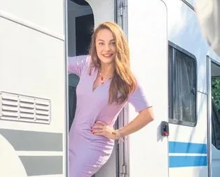 Hikaye hüzünlü Özge sevinçli