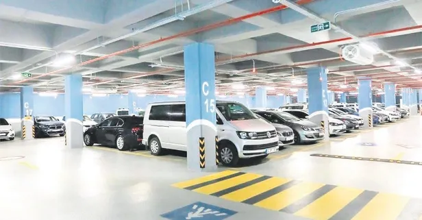İstanbul'da AVM otoparklarından alınan ücrete vatandaştan tepki yağdı!